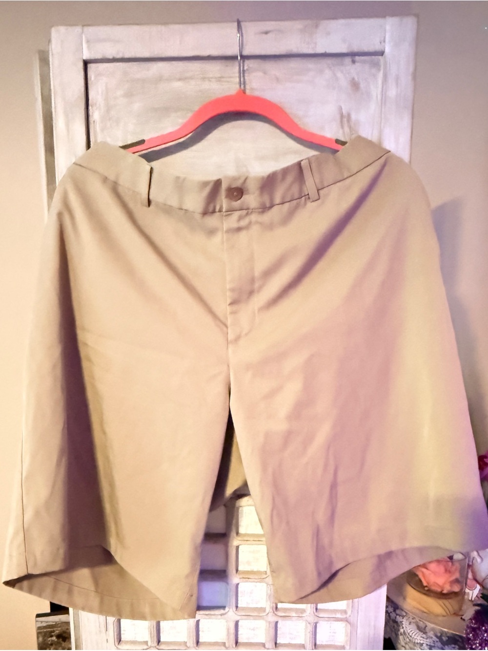 ✨ Men’s Nike Golf Dri Fit Khaki Shorts 42 ✨